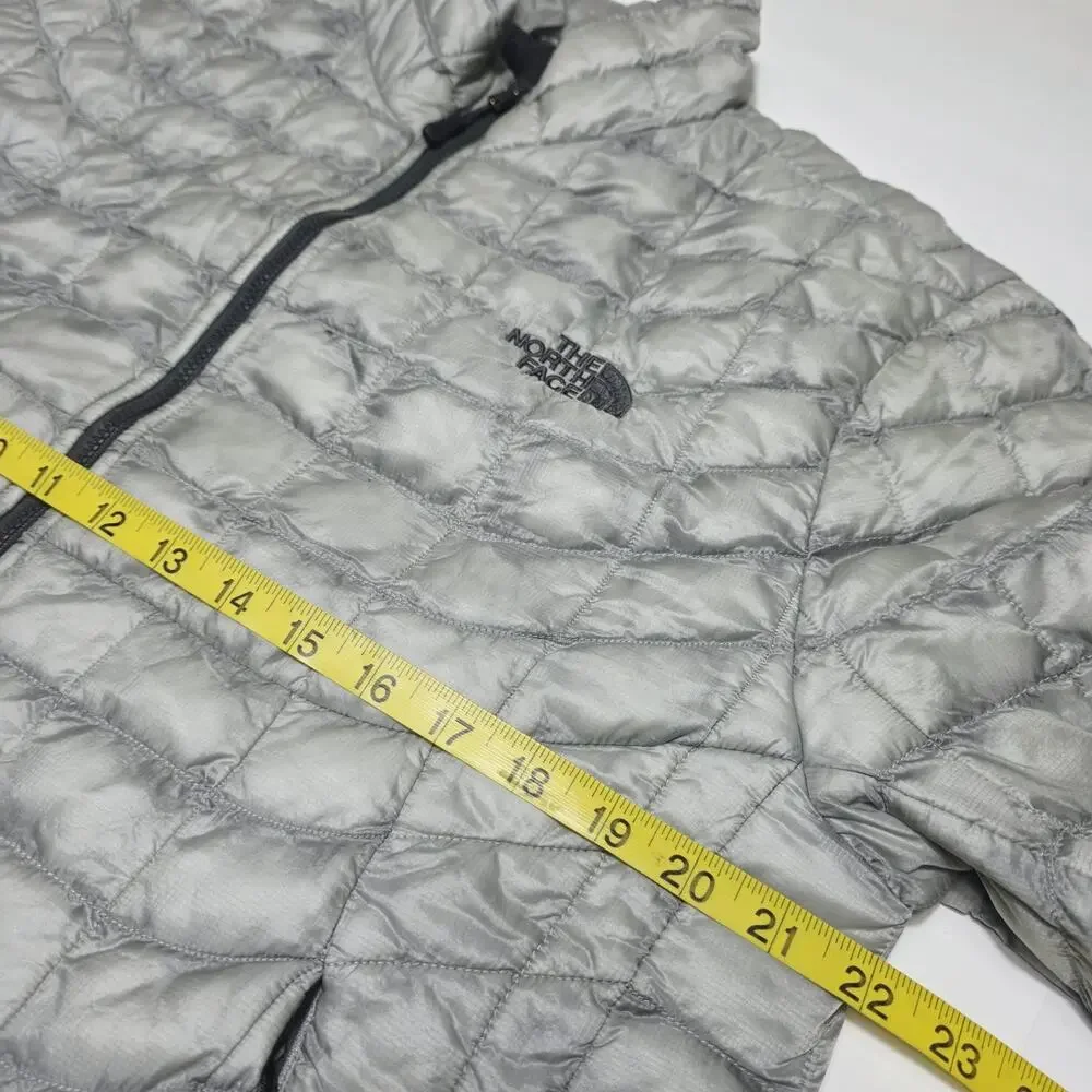 The North Face Thermoball Puffer Jacket Men's Size Medium Grey